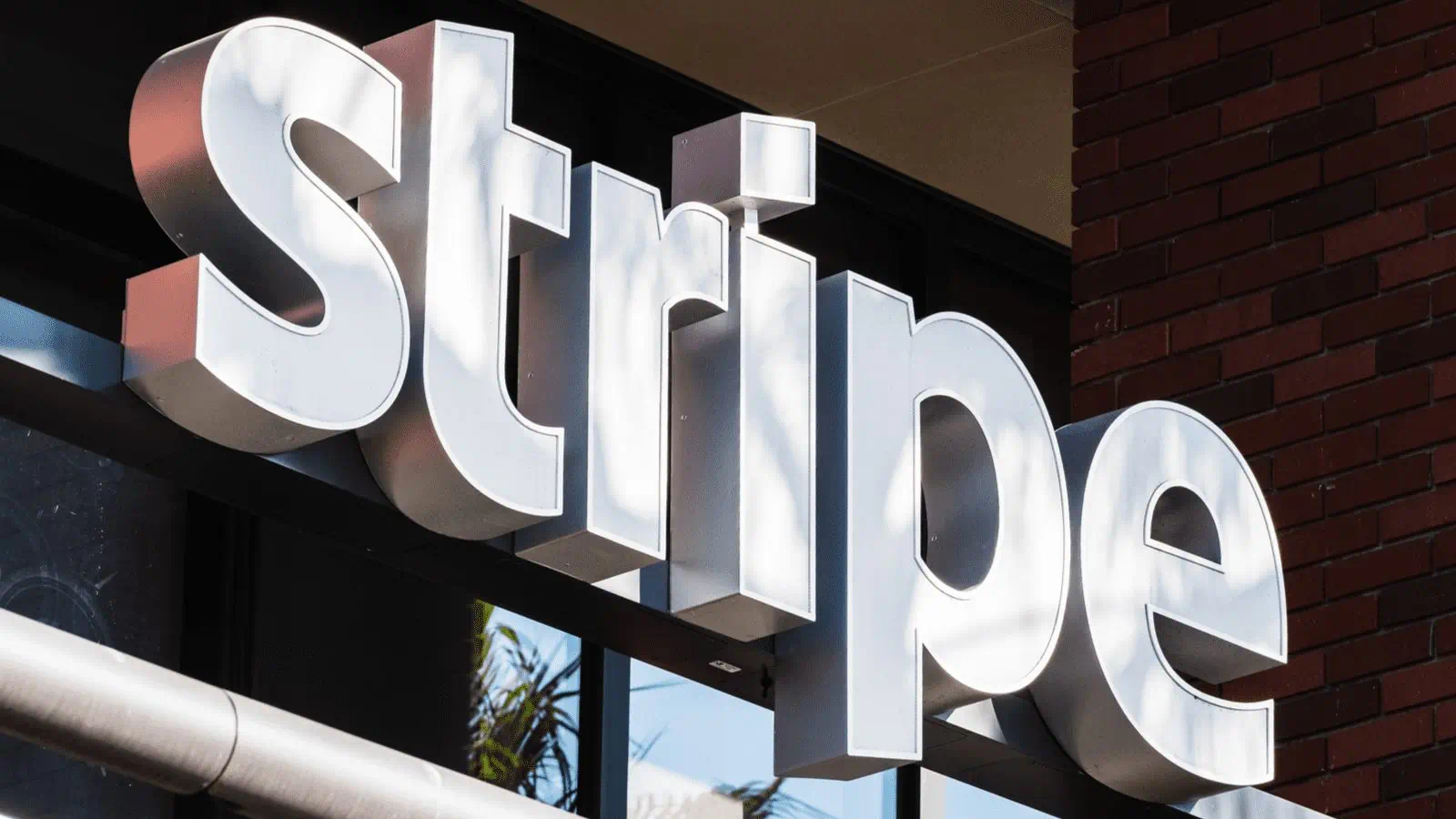 左手Shopify右手USDC，支付之王Stripe能否掀翻Coinbase的牌桌？
