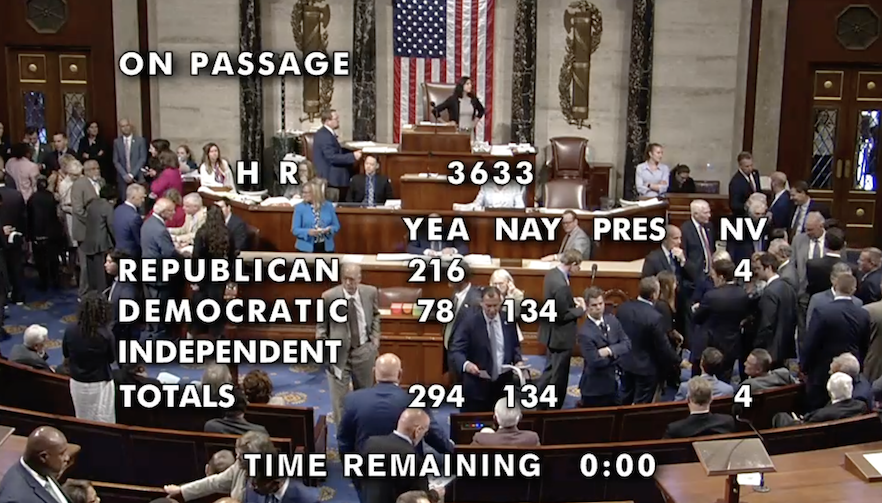 美国加密监管大革新：众议院通过三项关键法案，9万亿美元退休金市场向比特币敞开